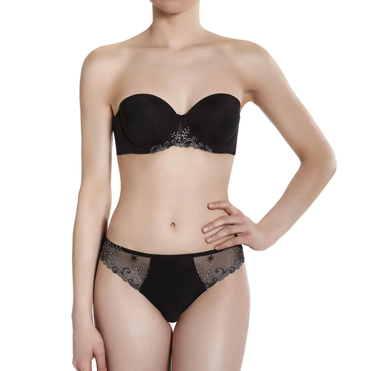 12X700 Delice Thong Panty | Gem Black