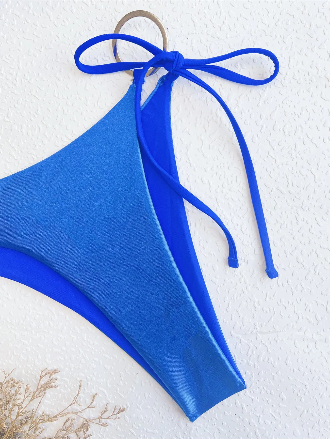 New Straps Arrival Backless Solid Color Bikini Swimsuit